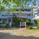 Meri Apartments - Puharic