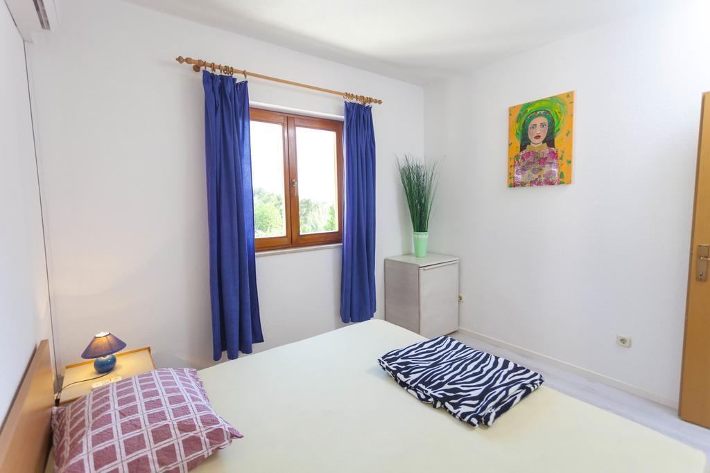 Meri - Puharic Gasthof Makarska