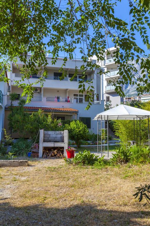 Meri - Puharic 3* Makarska